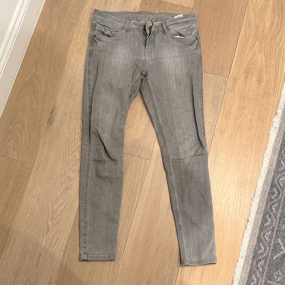 Zara Women's Light Gray Skinny Jeans